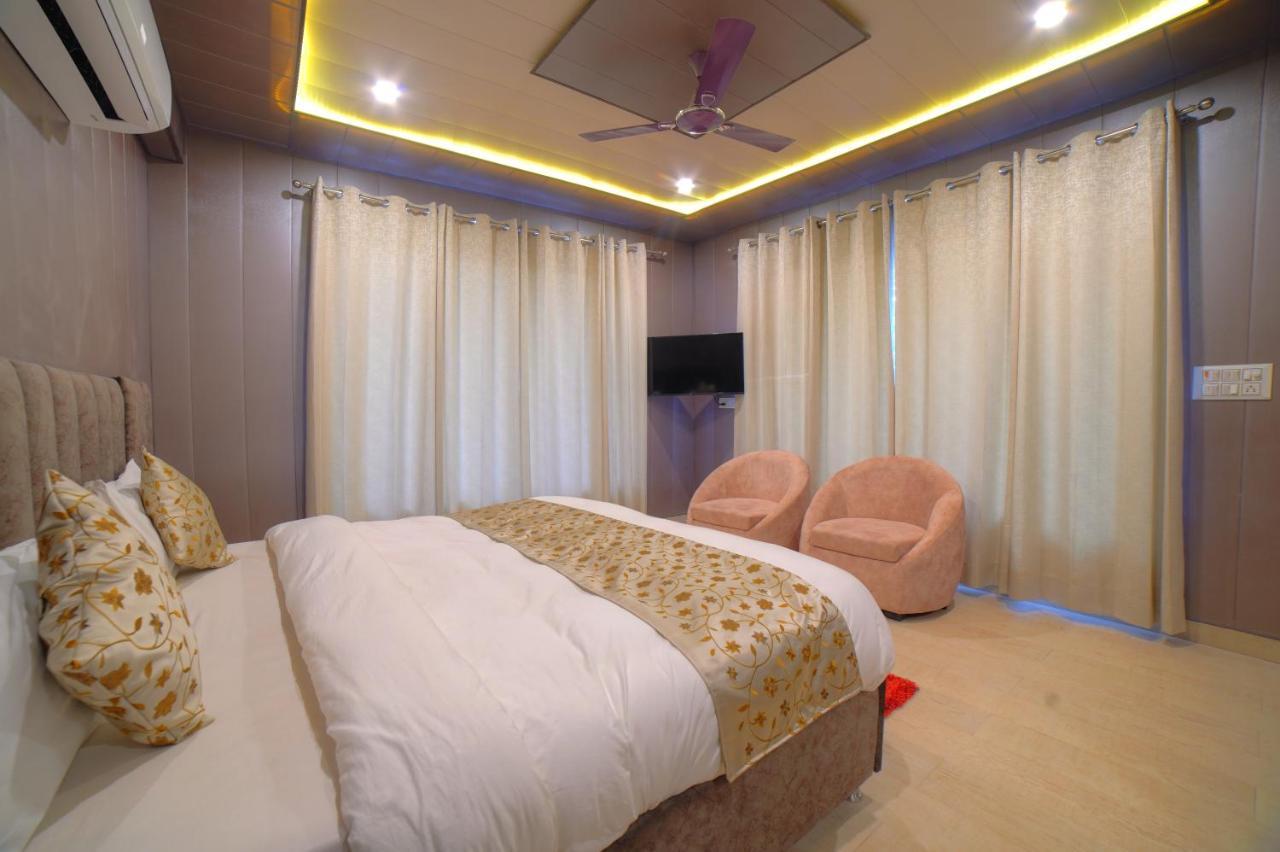 Yogved Hospitality & Resort Rishīkesh Exterior foto