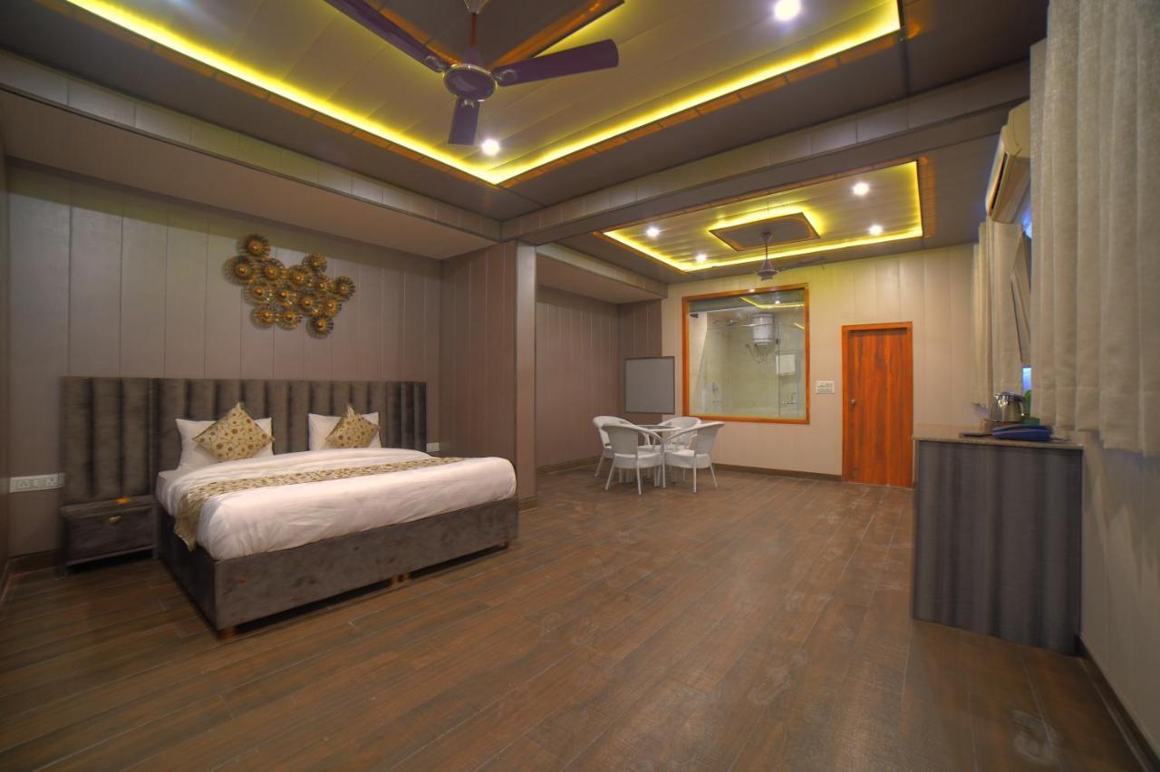 Yogved Hospitality & Resort Rishīkesh Exterior foto