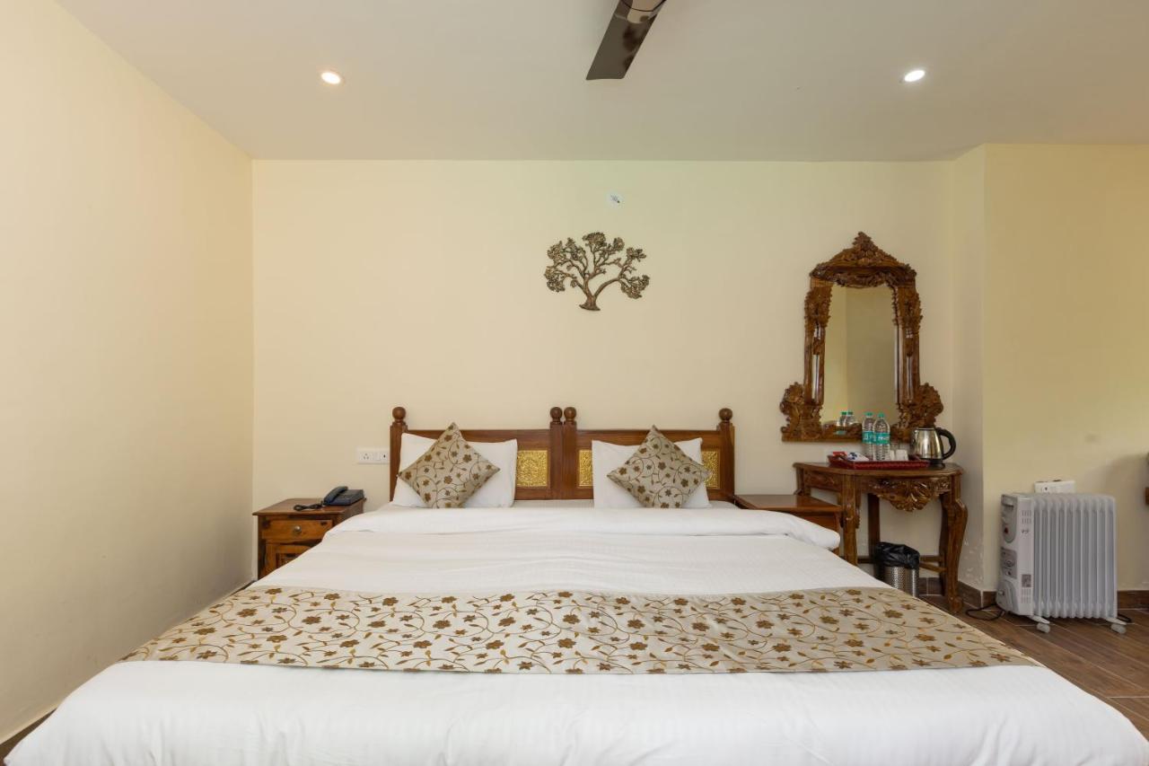 Yogved Hospitality & Resort Rishīkesh Exterior foto