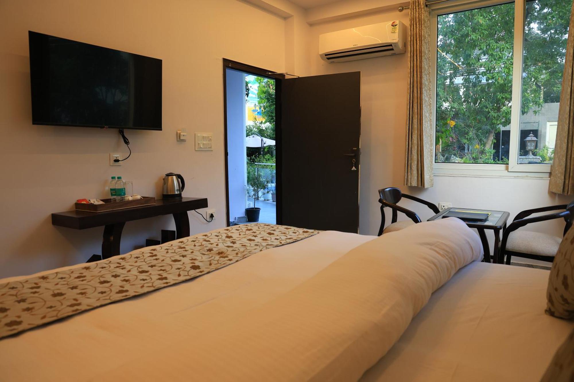 Yogved Hospitality & Resort Rishīkesh Exterior foto